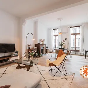 https://apartment-in-harmony.hotelsantwerp.net